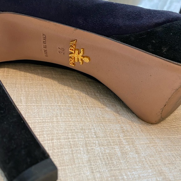 Authentic Prada heels - Picture 3 of 3
